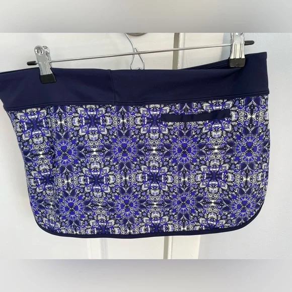 Athleta Women's Waveline Baja Kata
Swim Skirt - Picture 2 of 8